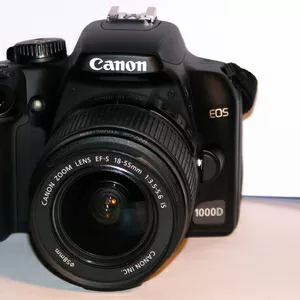 Зеркальная фотокамера Canon 1000D