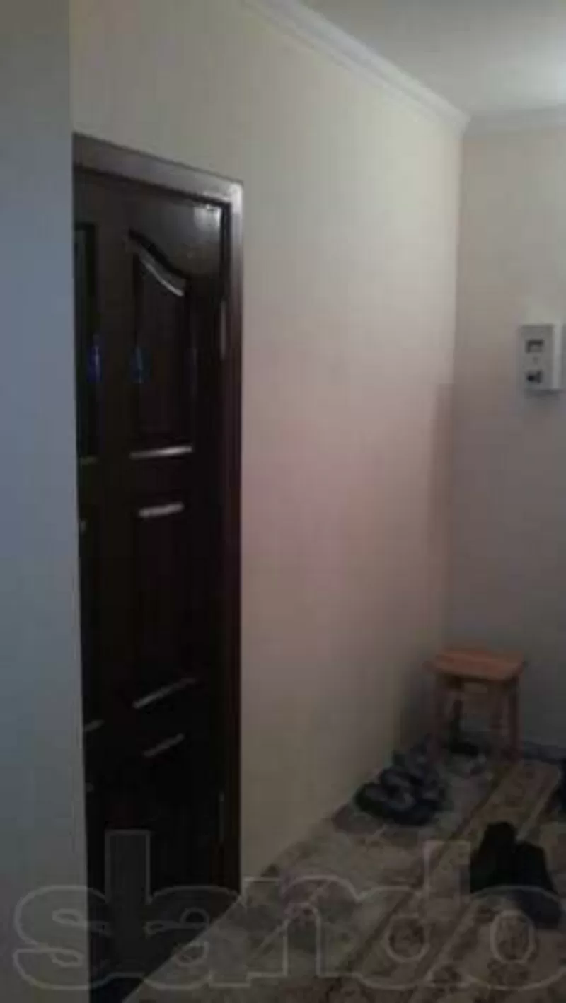 г.Новая каховка,  трехкомнатная квартира,  2-й этаж,  5-ти этажного дома,  4