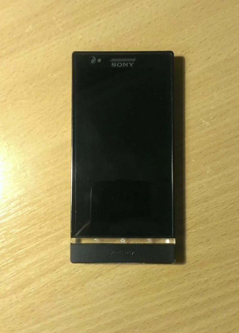 Продам Sony Xperia P LT22i black+чехол в подарок 4